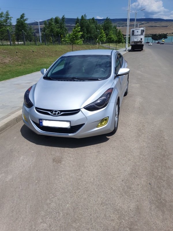 ფოტო 8 HYUNDAI Elantra 2013