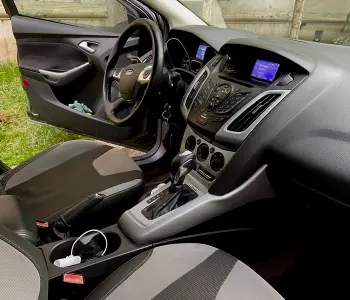 ფოტო 1 FORD Focus 2012 thumb