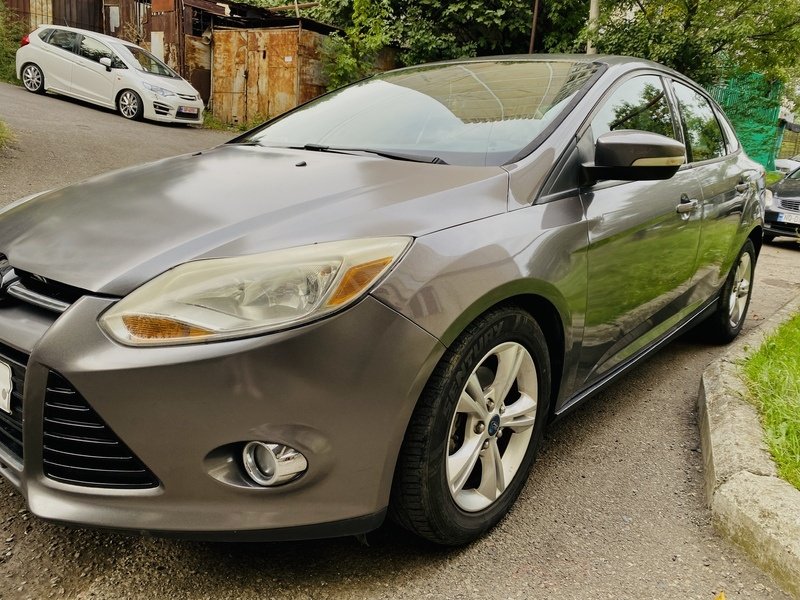 ფოტო 8 FORD Focus 2012
