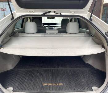 ფოტო 1 TOYOTA Prius 2013 thumb