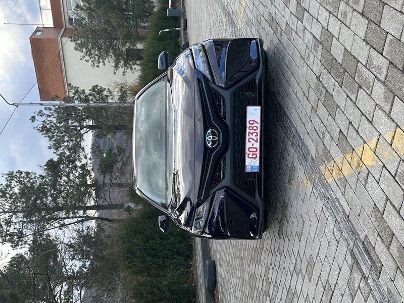 ფოტო 9 TOYOTA Camry 2021
