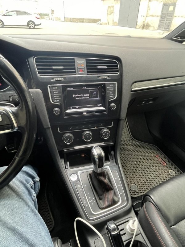 ფოტო 7 VOLKSWAGEN GTI 2015