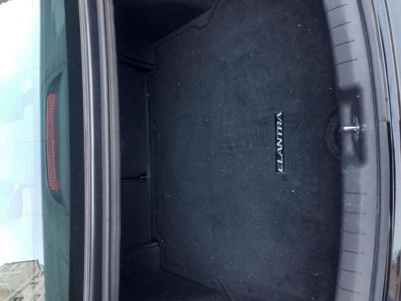 ფოტო 1 HYUNDAI Elantra 2020