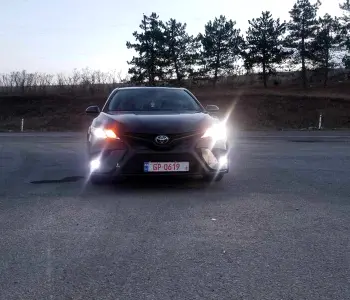 ფოტო 1 TOYOTA Camry 2019 thumb