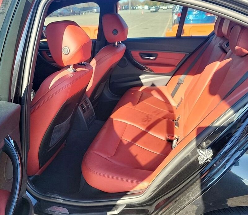 ფოტო 1 BMW 3 Series 2013
