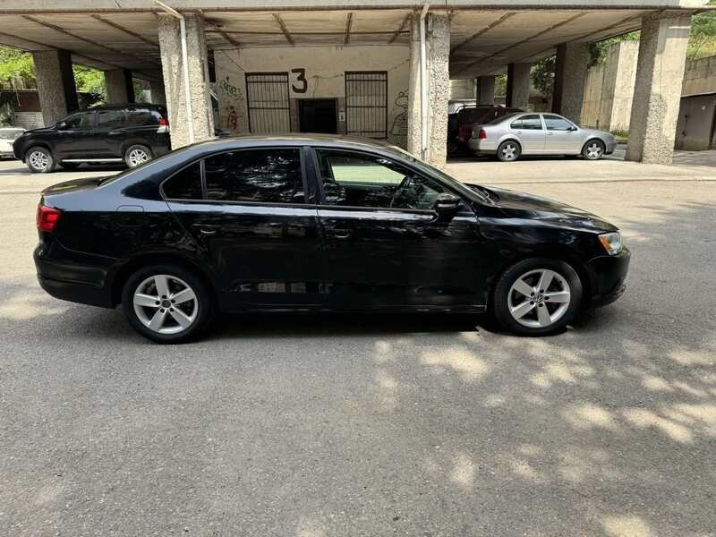 ფოტო 4 VOLKSWAGEN Jetta 2012