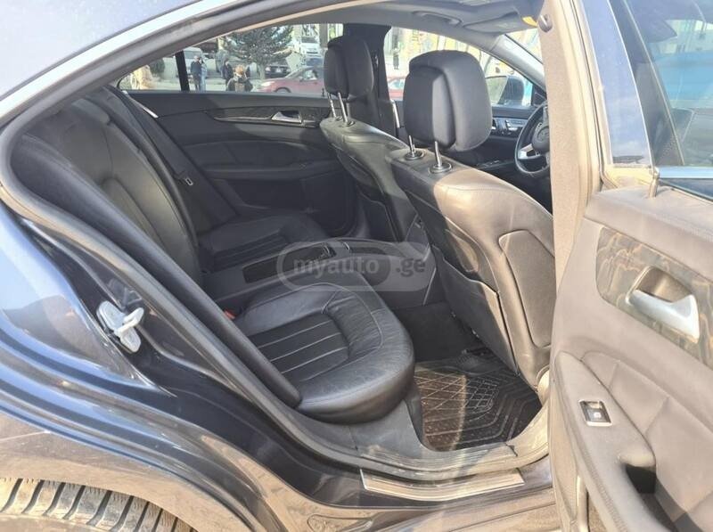 ფოტო 2 Mercedes-Benz CLS-Class 2014