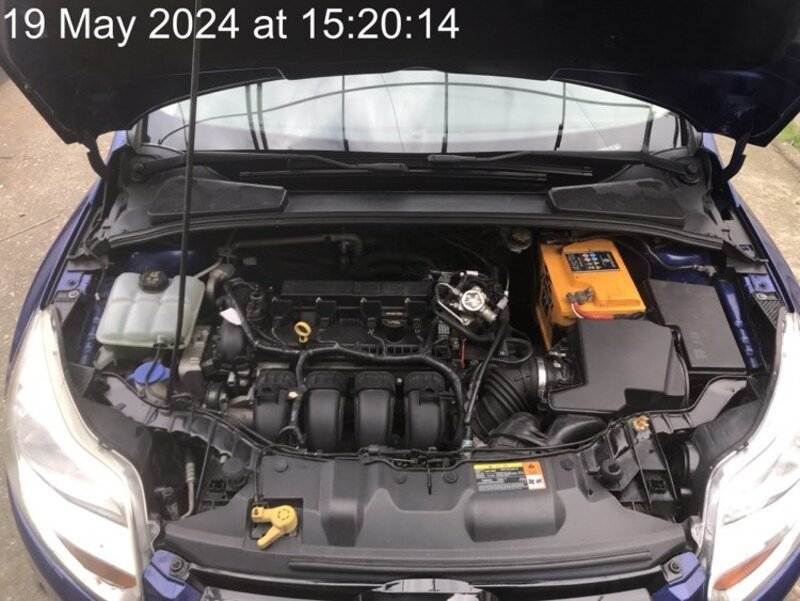 ფოტო 4 FORD Focus 2012