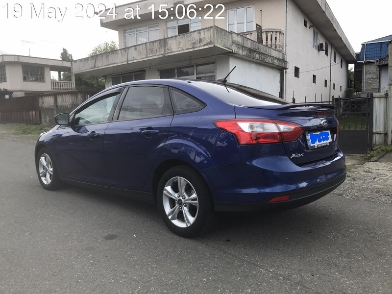 ფოტო 9 FORD Focus 2012