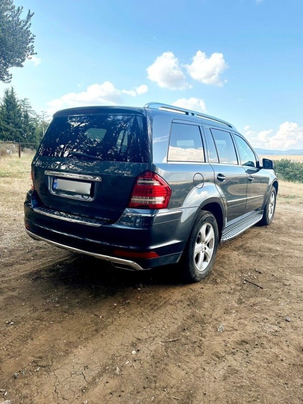 ფოტო 1 Mercedes-Benz GL-Class 2011
