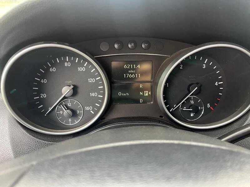 ფოტო 1 Mercedes-Benz ML-Class 2006