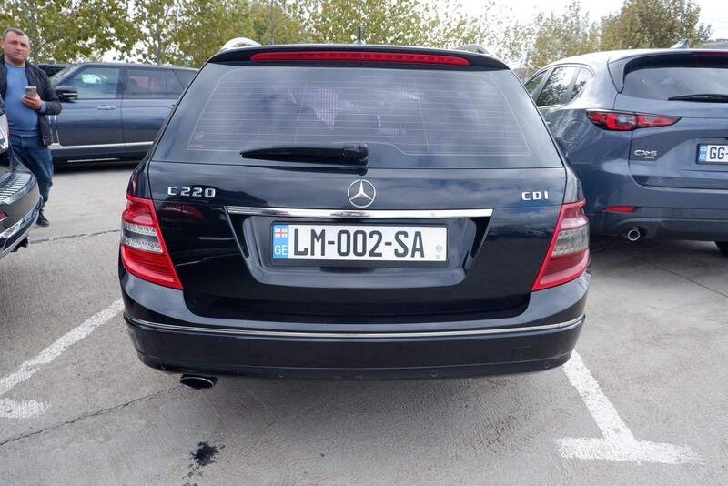 ფოტო 1 Mercedes-Benz C-Class 2010