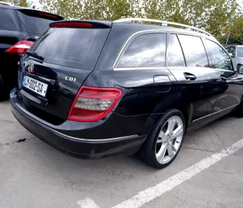 ფოტო 2 Mercedes-Benz C-Class 2010 thumb