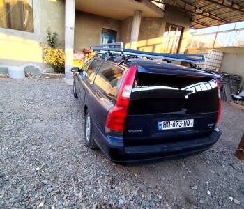 ფოტო 1 VOLVO V70 2001 thumb