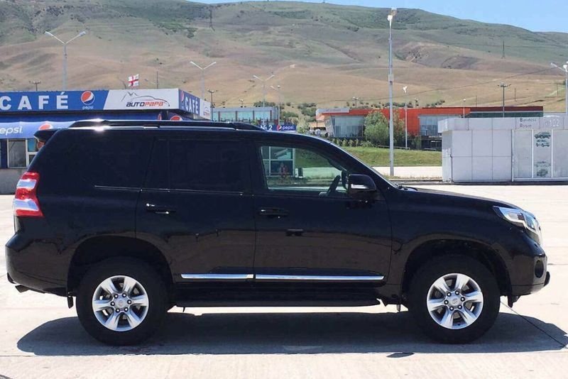ფოტო 14 TOYOTA Land Cruiser 2011