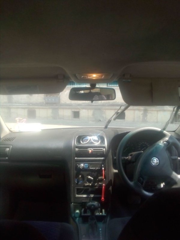 ფოტო 9 OPEL Astra 2000