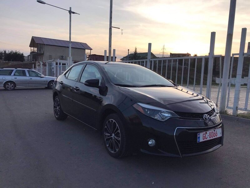 ფოტო 9 TOYOTA Corolla 2016