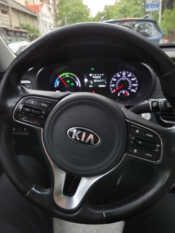 ფოტო 7 KIA Optima 2017