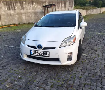 ფოტო 1 TOYOTA Prius 2010 thumb