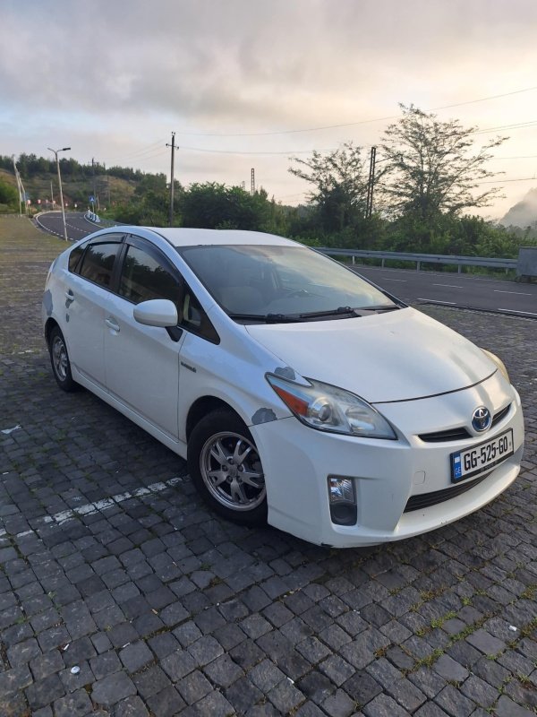 ფოტო 2 TOYOTA Prius 2010