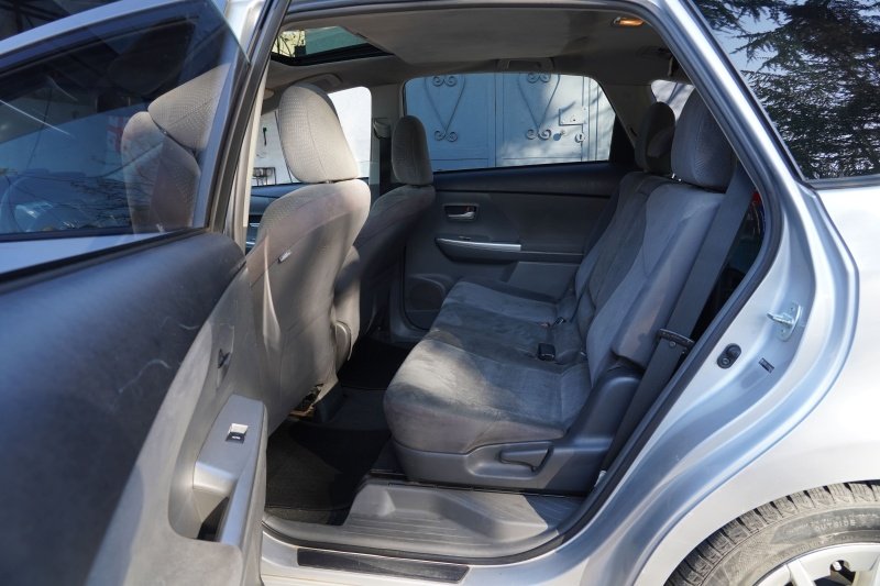ფოტო 9 TOYOTA Prius 2012