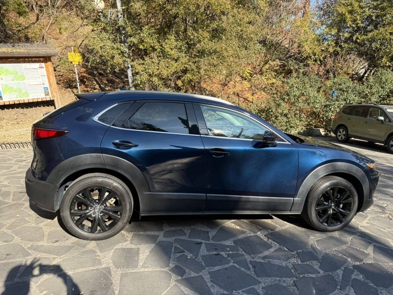 ფოტო 10 MAZDA CX-30 2022