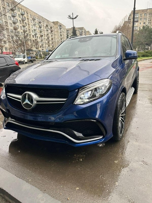 ფოტო 6 Mercedes-Benz GLE-Class 2017