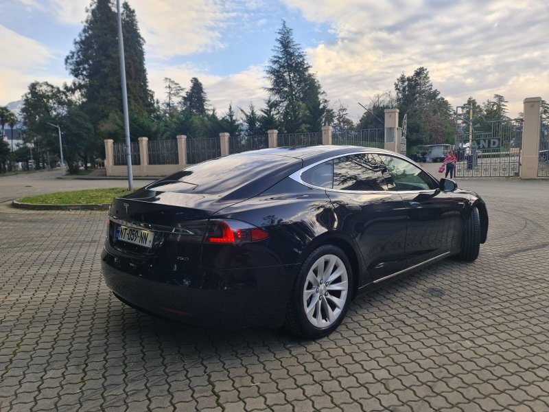 ფოტო 7 TESLA model S 2016